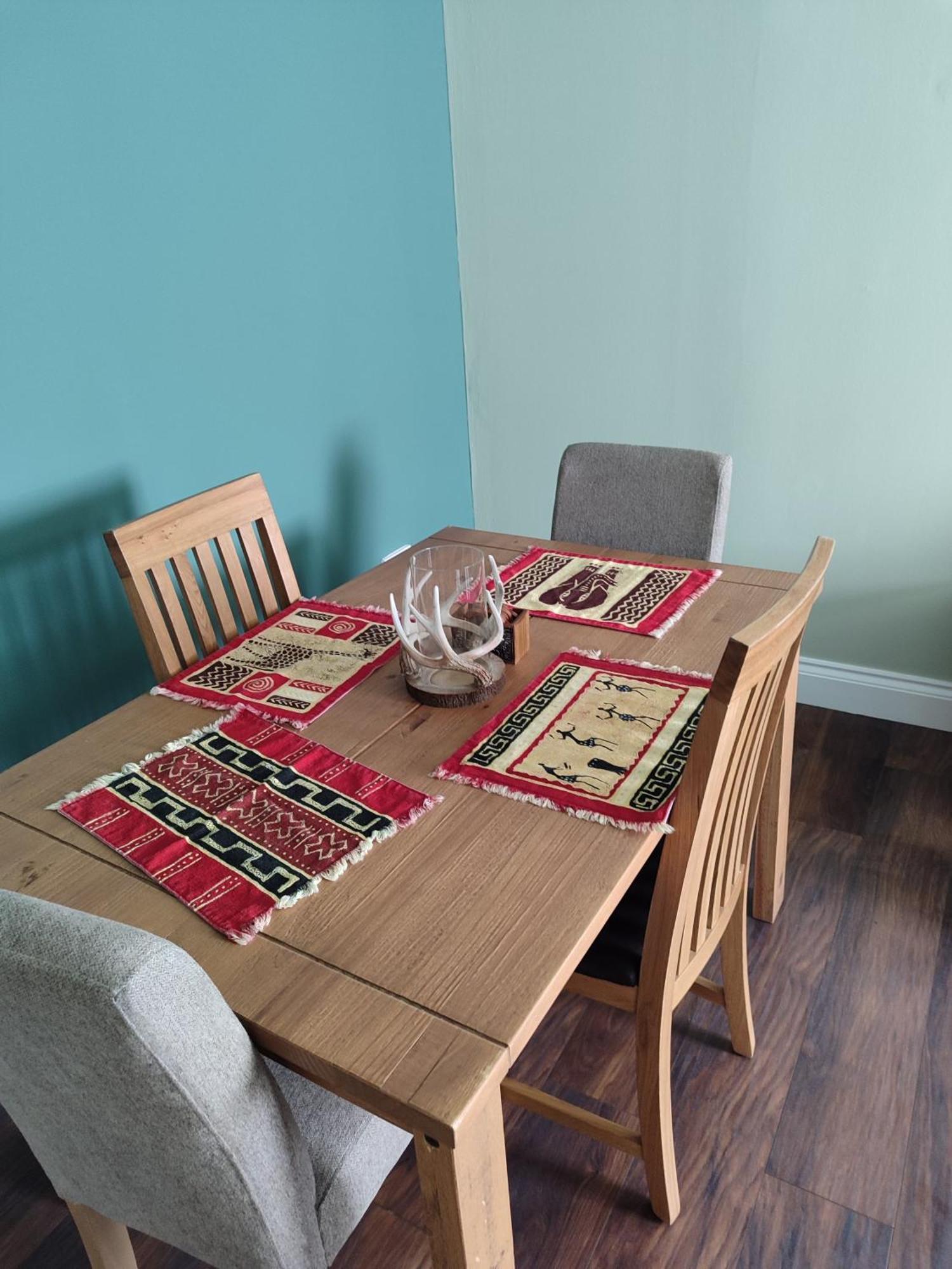 Comfortable Two Bedroom Modern Londra
